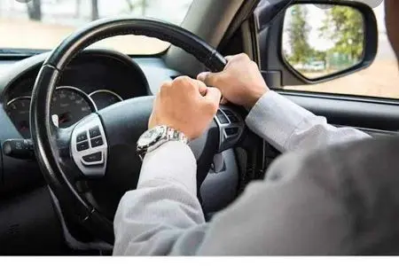 Parking Safety Tips: Complete Guide for Drivers